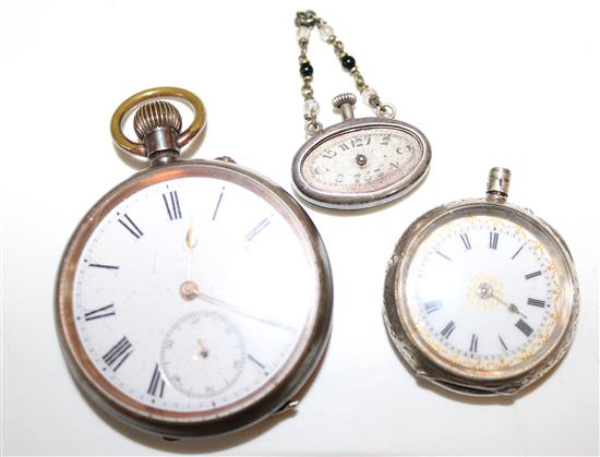 2 pocket watches & a watch(-)